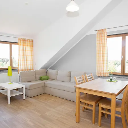 Gut Huegle Erlebnishof * 拉芬斯堡