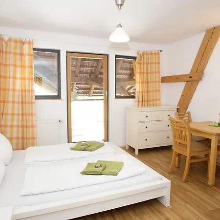 Gut Huegle Erlebnishof *