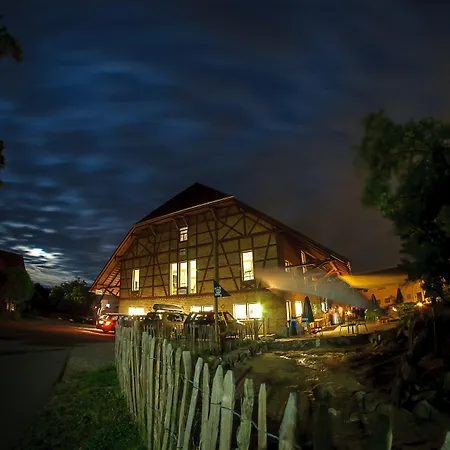 Gut Huegle Erlebnishof 拉芬斯堡